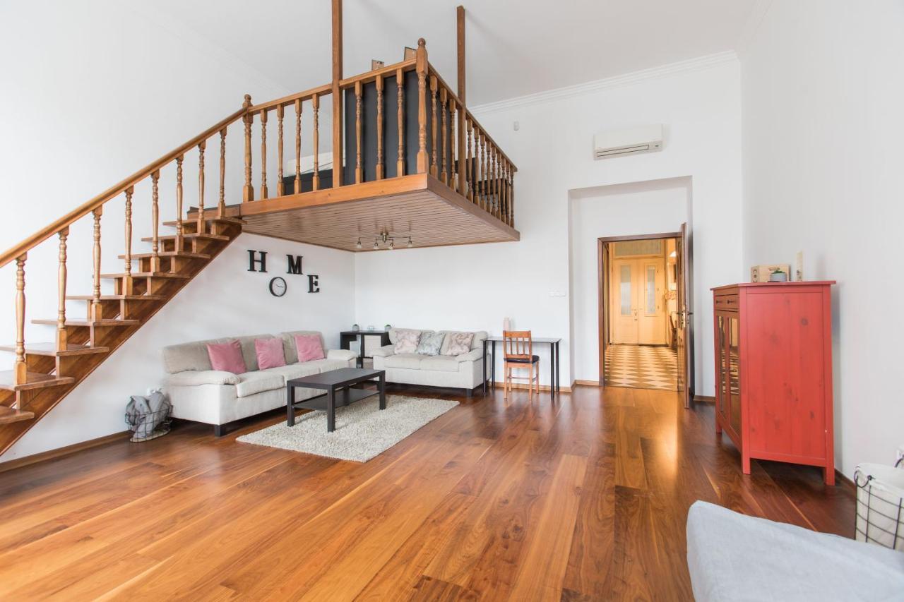 Grand Boulvard Apartment Будапеща Екстериор снимка
